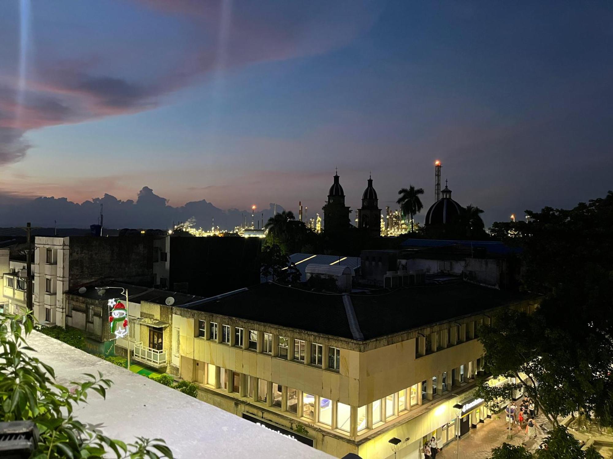 Hotel San Carlos บารังกาแบร์เมฮา ภายนอก รูปภาพ