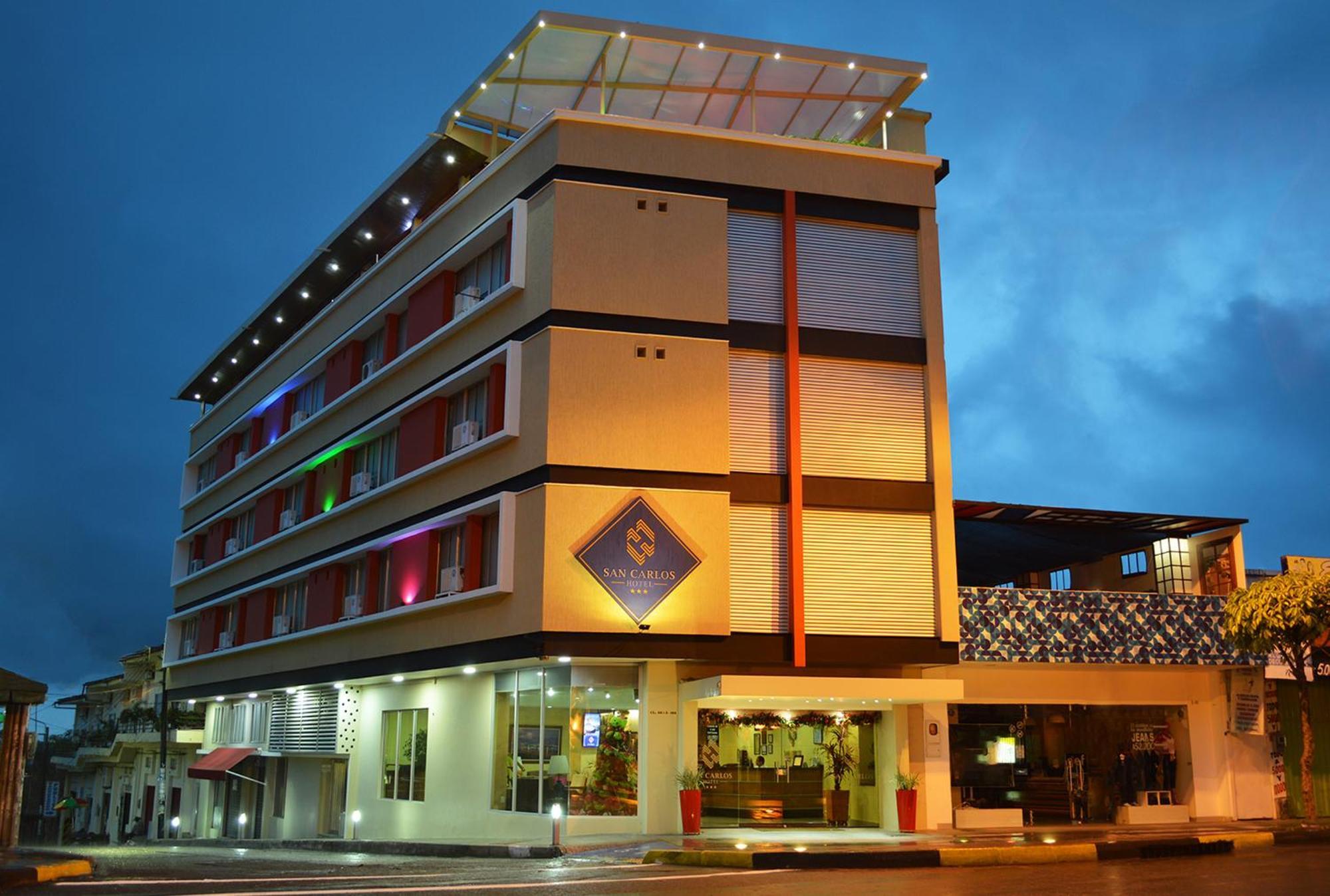 Hotel San Carlos บารังกาแบร์เมฮา ภายนอก รูปภาพ