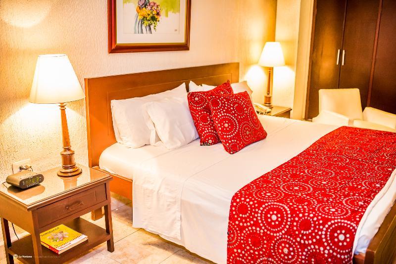 Hotel San Carlos บารังกาแบร์เมฮา ภายนอก รูปภาพ